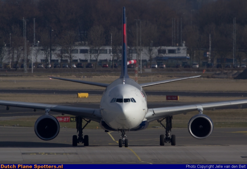 N860NW Airbus A330-200 Delta Airlines by Jelle van den Belt