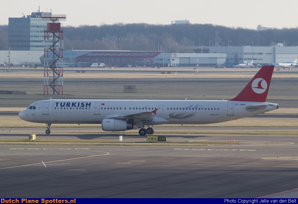 TC-JMH Airbus A321 Turkish Airlines by Jelle van den Belt