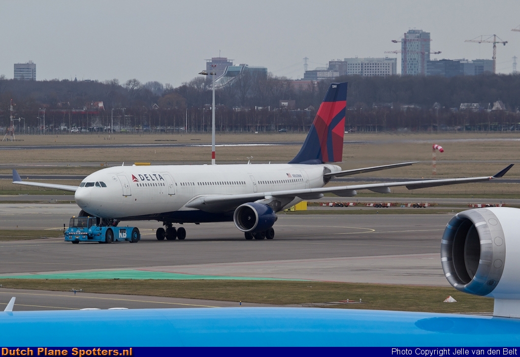 N853NW Airbus A330-200 Delta Airlines by Jelle van den Belt