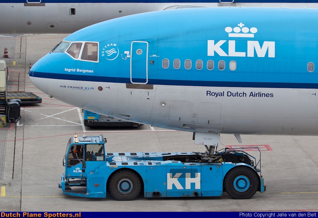 PH-KCK McDonnell Douglas MD-11 KLM Royal Dutch Airlines by Jelle van den Belt