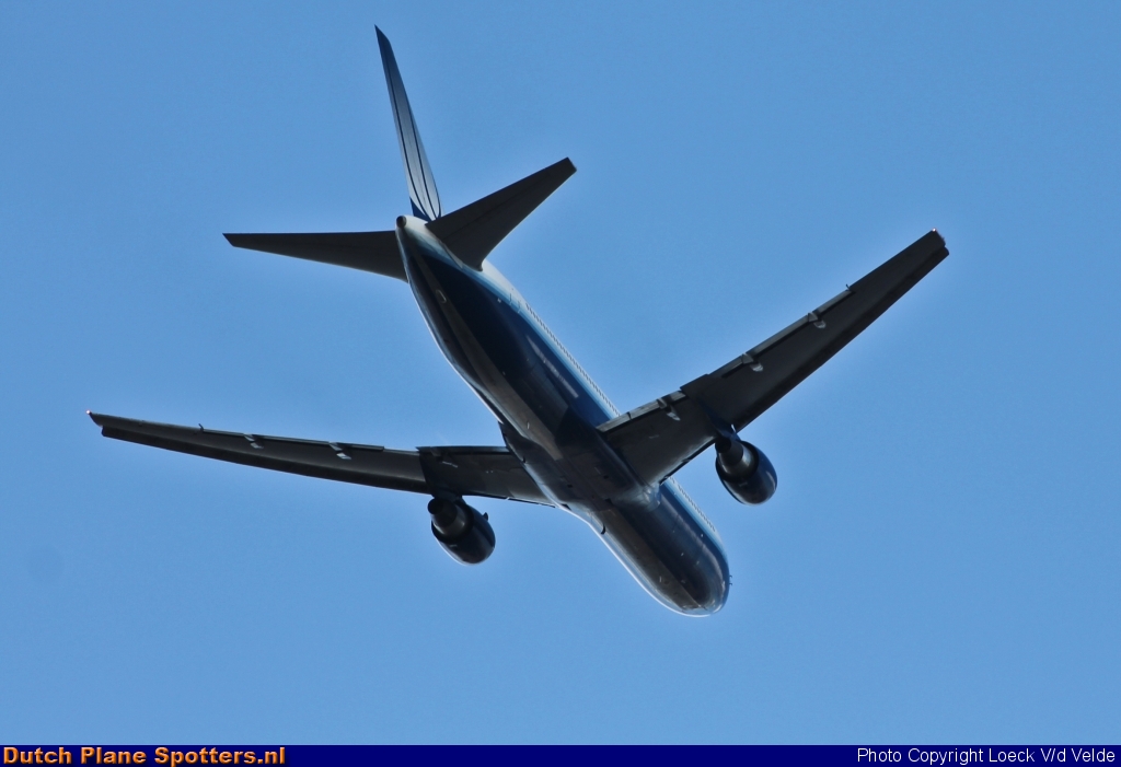 N648UA Boeing 767-300 United Airlines by Loeck V/d Velde