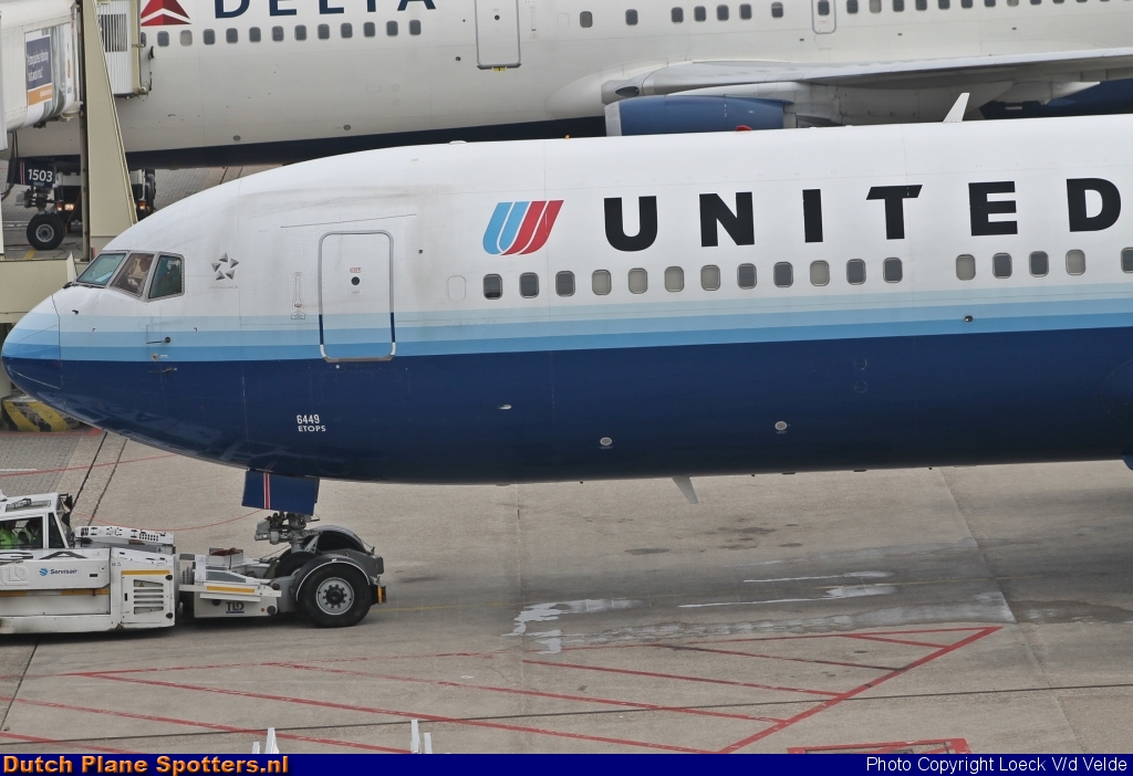 N649UA Boeing 767-300 United Airlines by Loeck V/d Velde