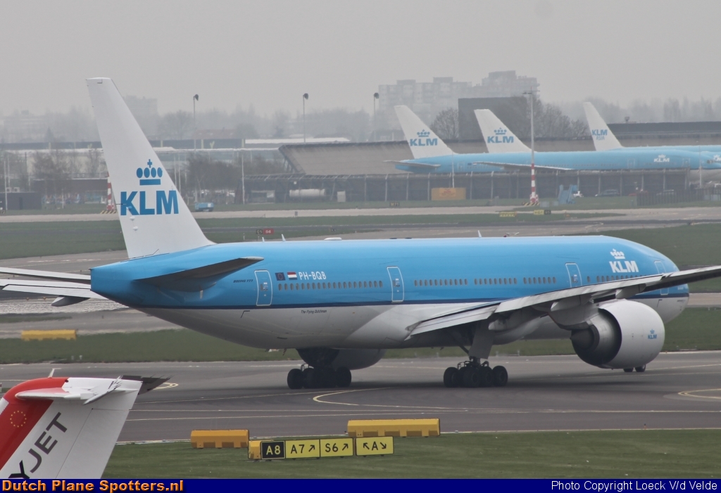 PH-BQB Boeing 777-200 KLM Royal Dutch Airlines by Loeck V/d Velde