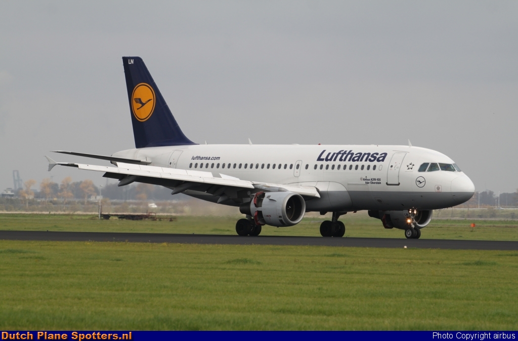 D-AILN Airbus A319 Lufthansa by airbus