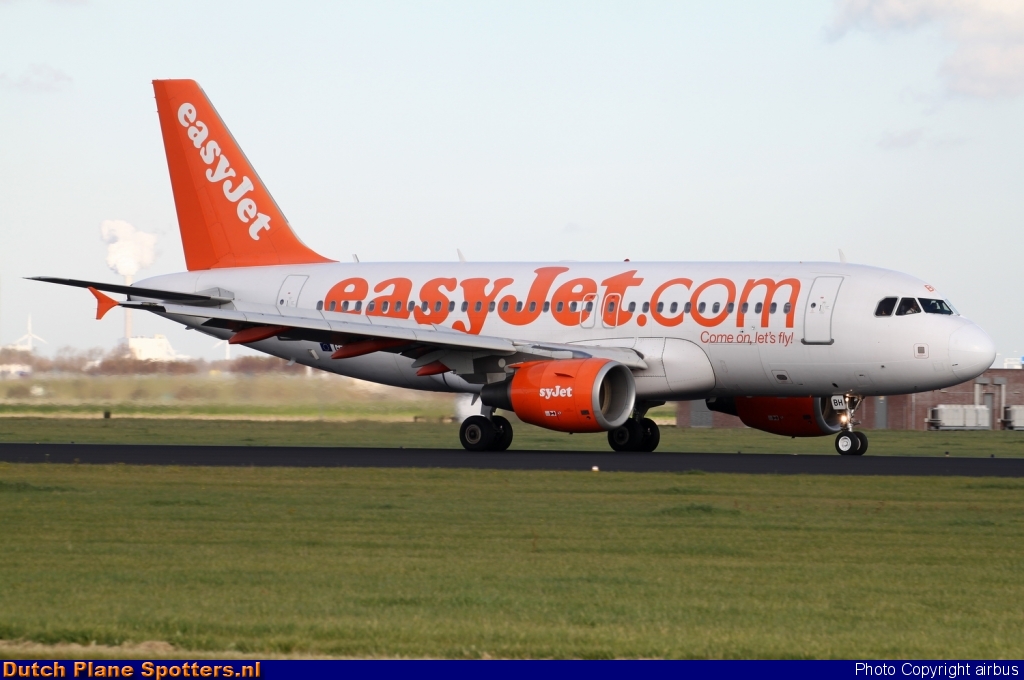 G-EZBH Airbus A319 easyJet by airbus