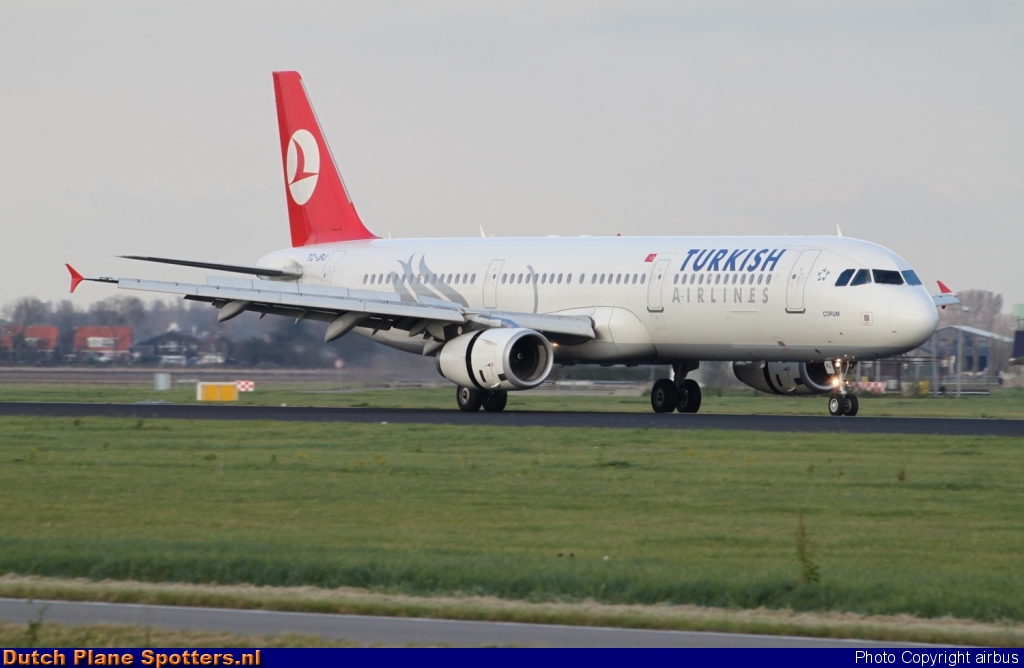 TC-JRJ Airbus A321 Turkish Airlines by airbus