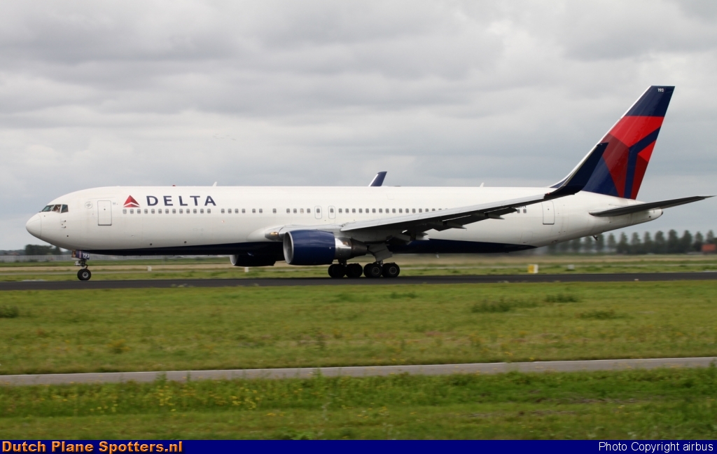 N193DN Boeing 767-300 Delta Airlines by airbus