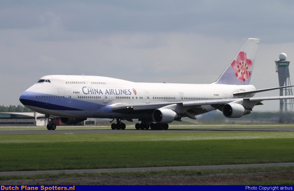 B-18206 Boeing 747-400 China Airlines by airbus