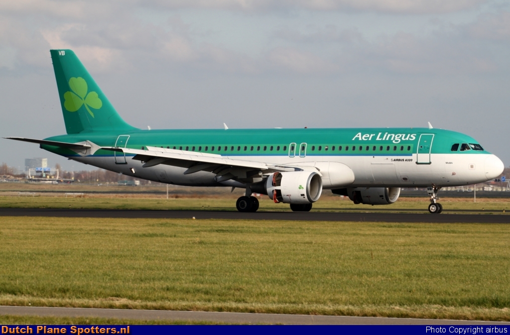 EI-CVB Airbus A320 Aer Lingus by airbus