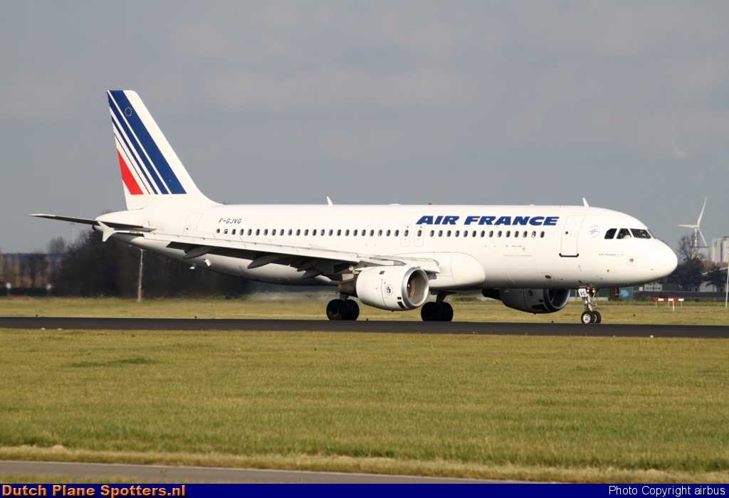 F-GJVG Airbus A320 Air France by airbus