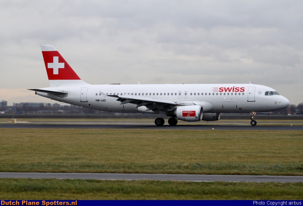 HB-IJO Airbus A320 Swiss International Air Lines by airbus