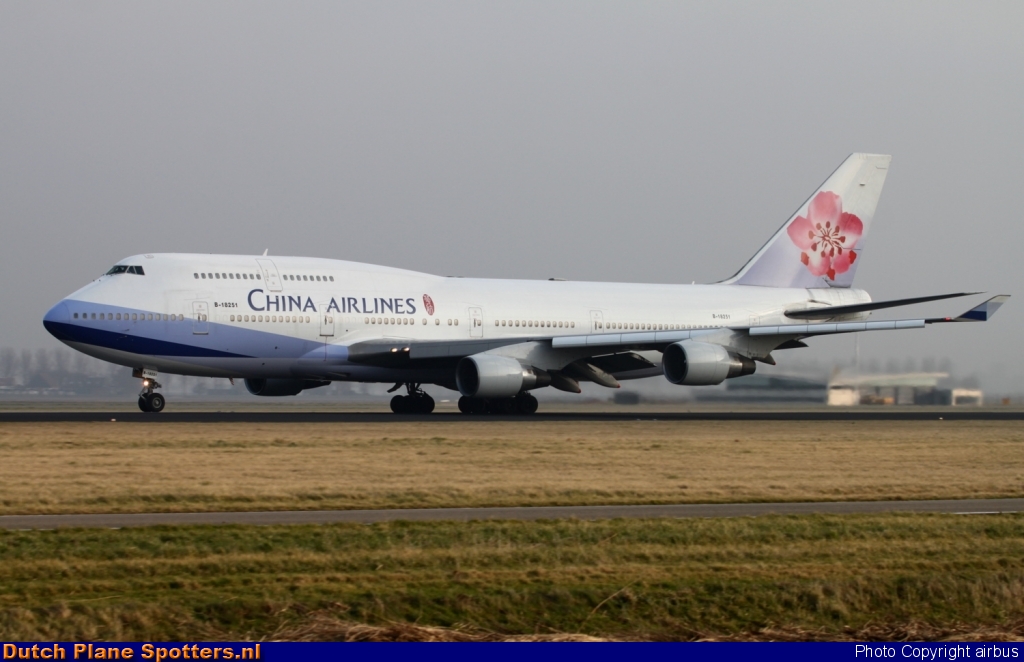 B-18251 Boeing 747-400 China Airlines by airbus