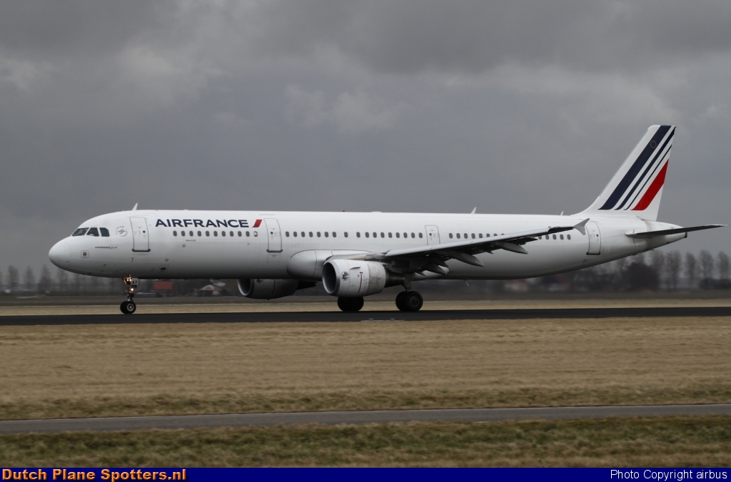 F-GTAY Airbus A321 Air France by airbus