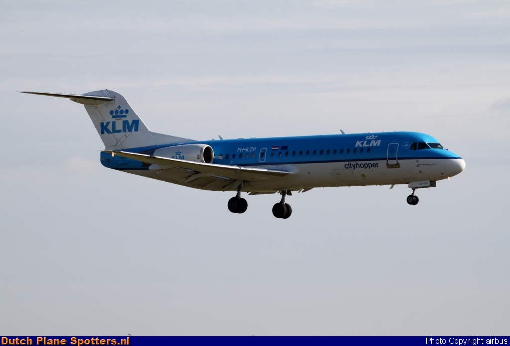 PH-KZH Fokker 70 KLM Cityhopper by airbus