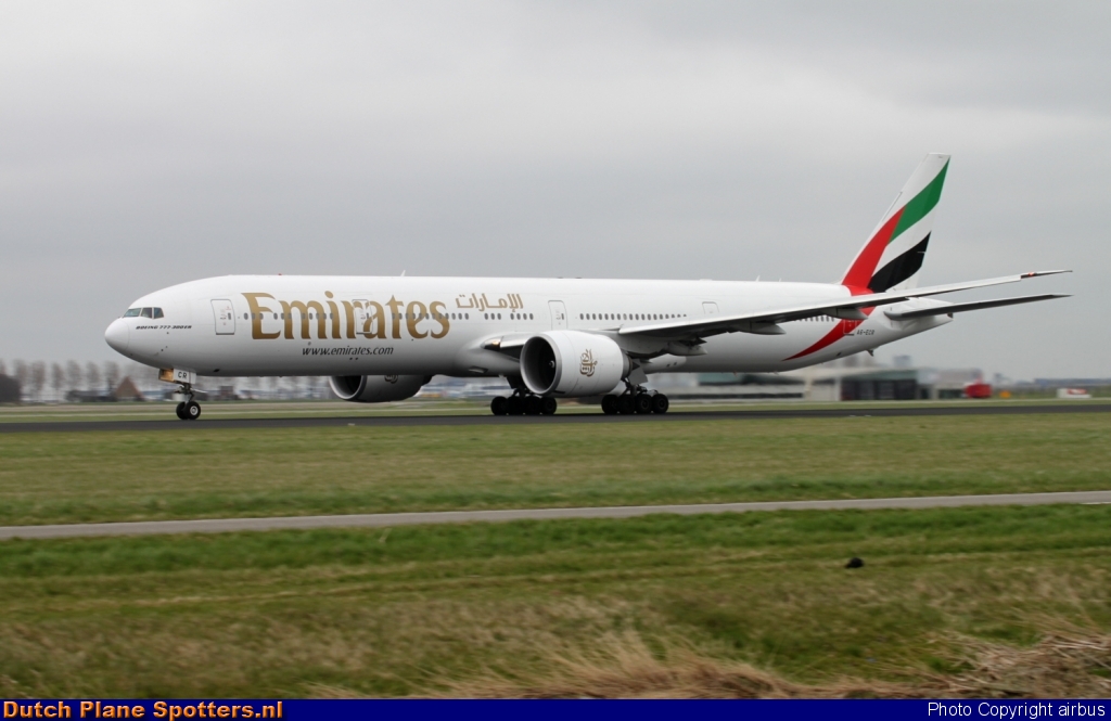 A6-ECR Boeing 777-300 Emirates by airbus