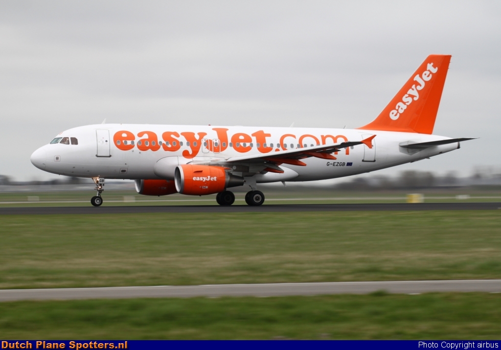G-EZGB Airbus A319 easyJet by airbus