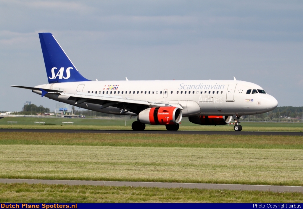 OY-KBT Airbus A319 SAS Scandinavian Airlines by airbus