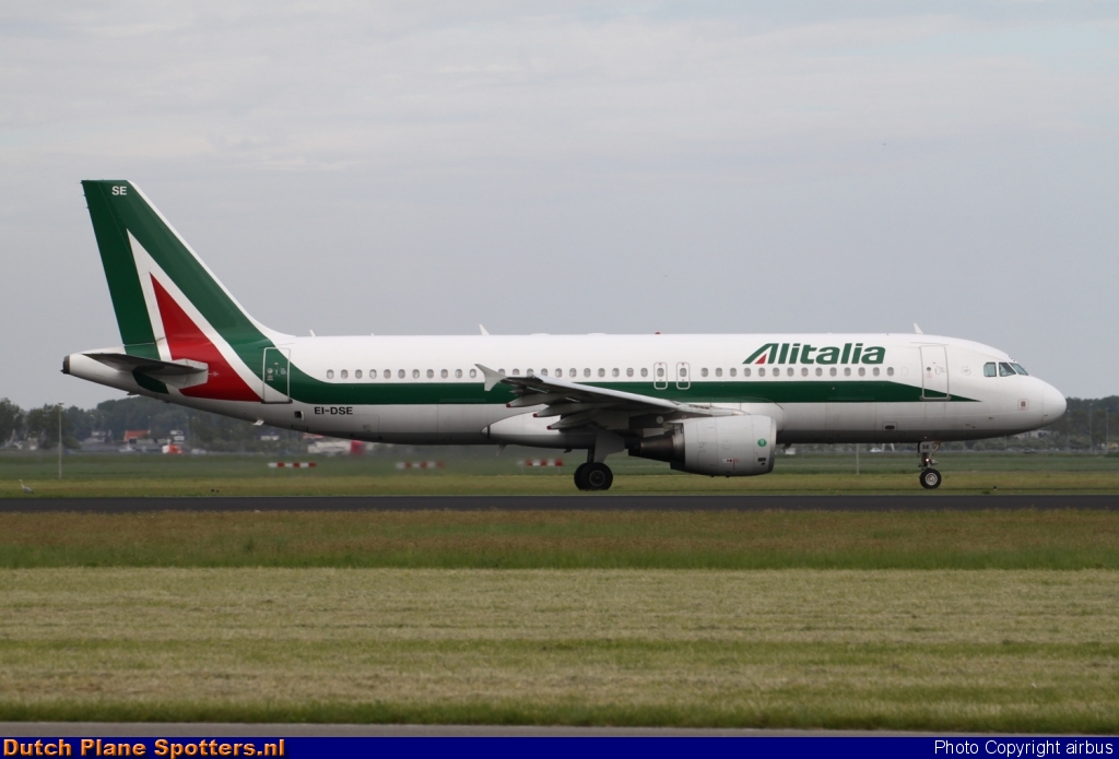 EI-DSE Airbus A320 Alitalia by airbus