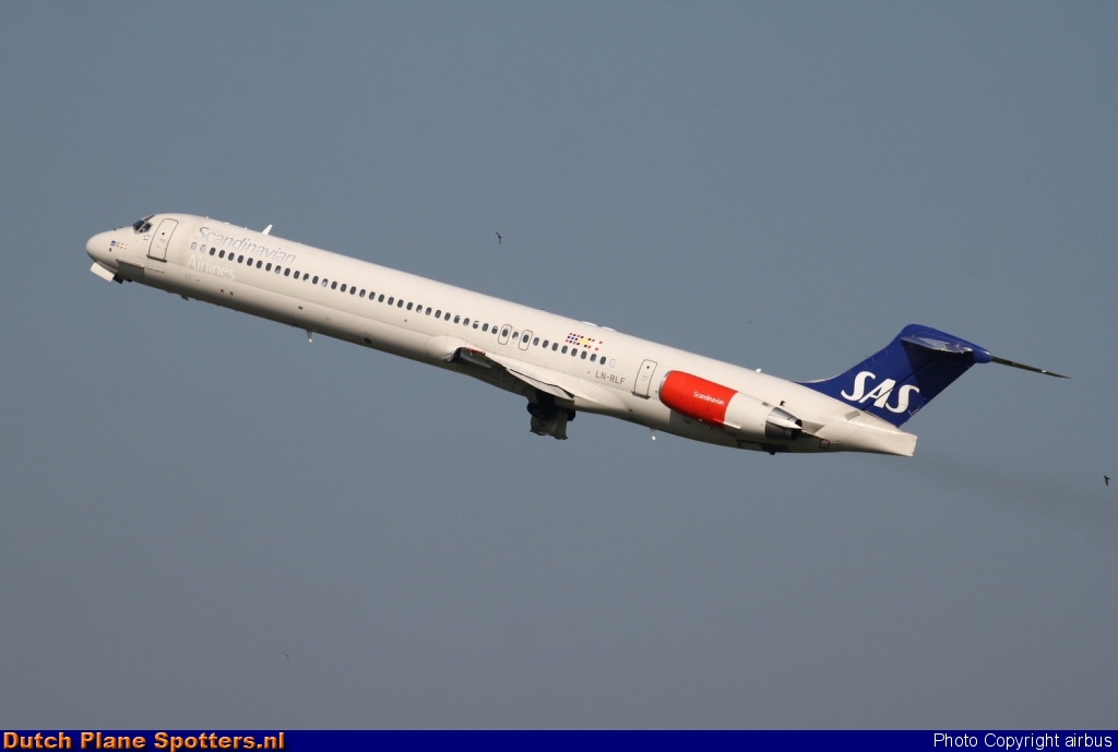 LN-RLF McDonnell Douglas MD-82 SAS Scandinavian Airlines by airbus