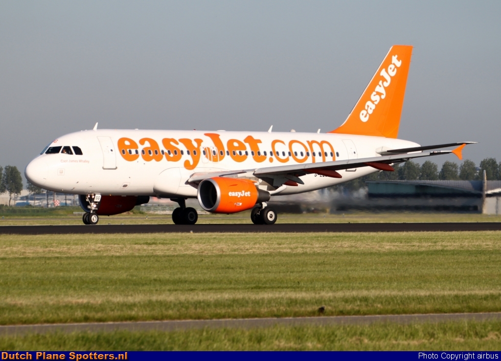 G-EZGG Airbus A319 easyJet by airbus