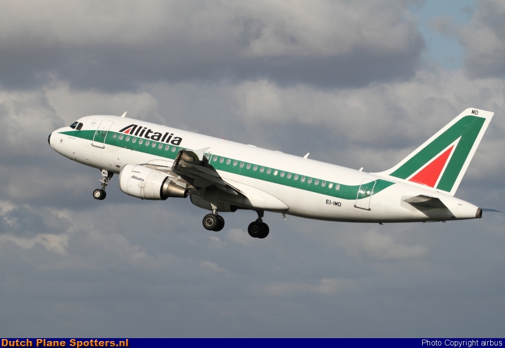 EI-IMD Airbus A319 Alitalia by airbus