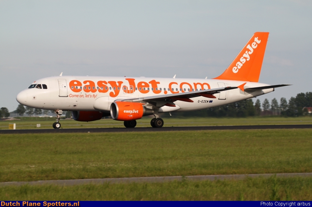 G-EZEW Airbus A319 easyJet by airbus