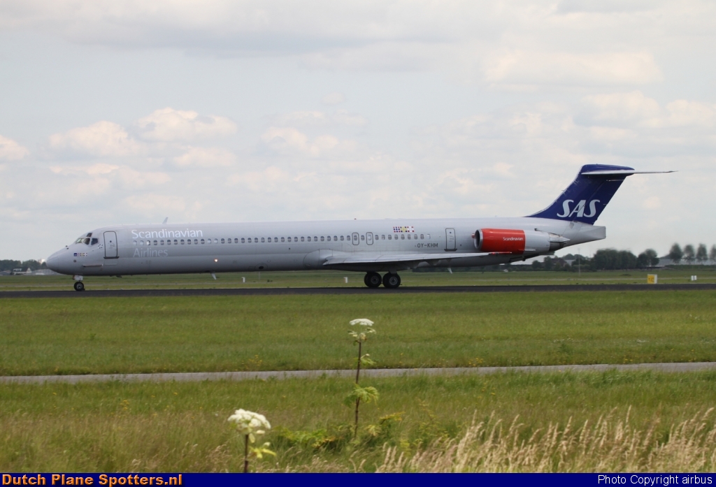 OY-KHM McDonnell Douglas MD-82 SAS Scandinavian Airlines by airbus