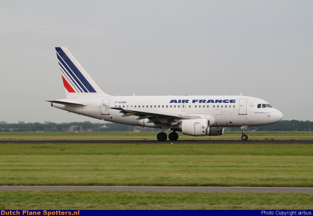 F-GUGN Airbus A318 Air France by airbus