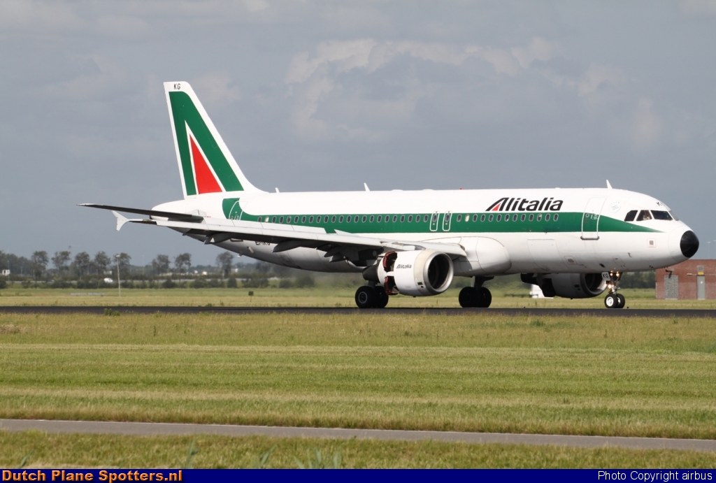 EI-IKG Airbus A320 Alitalia by airbus