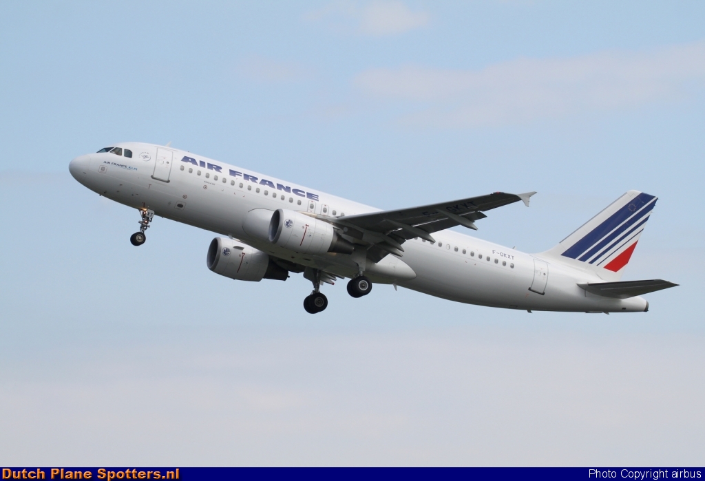 F-GKXT Airbus A320 Air France by airbus