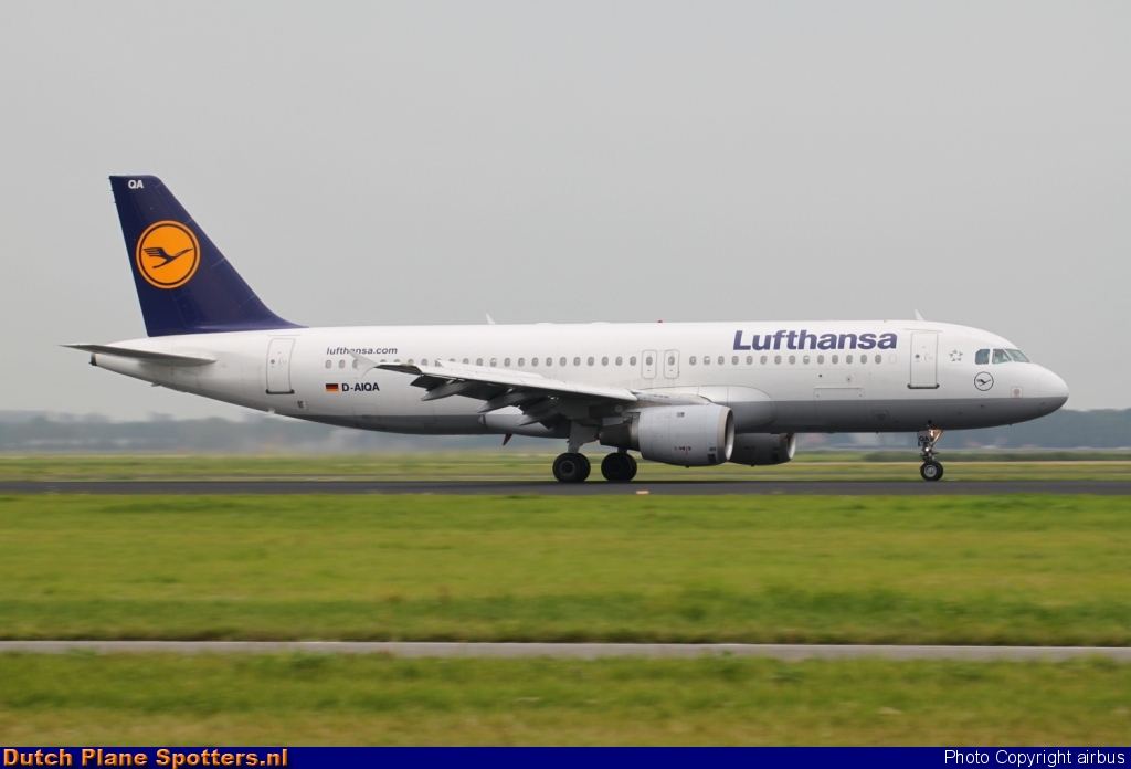 D-AIQA Airbus A320 Lufthansa by airbus