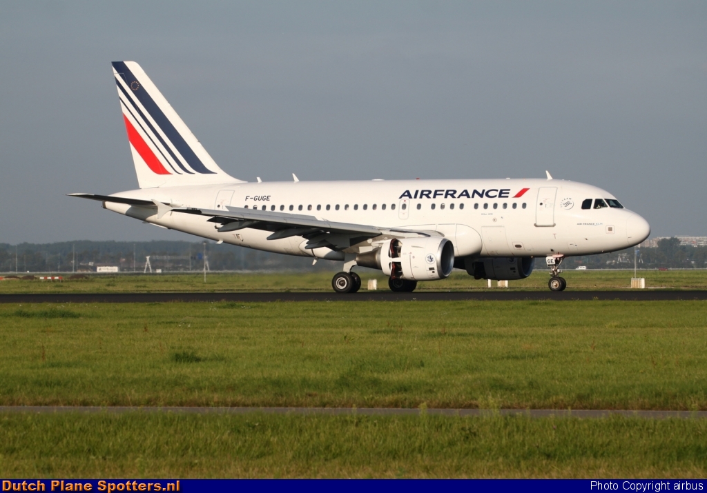 F-GUGE Airbus A318 Air France by airbus