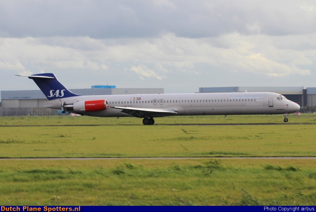 LN-RLF McDonnell Douglas MD-82 SAS Scandinavian Airlines by airbus
