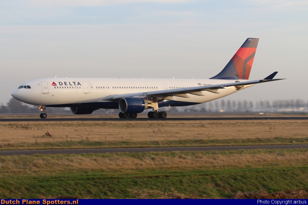 N852NW Airbus A330-200 Delta Airlines by airbus
