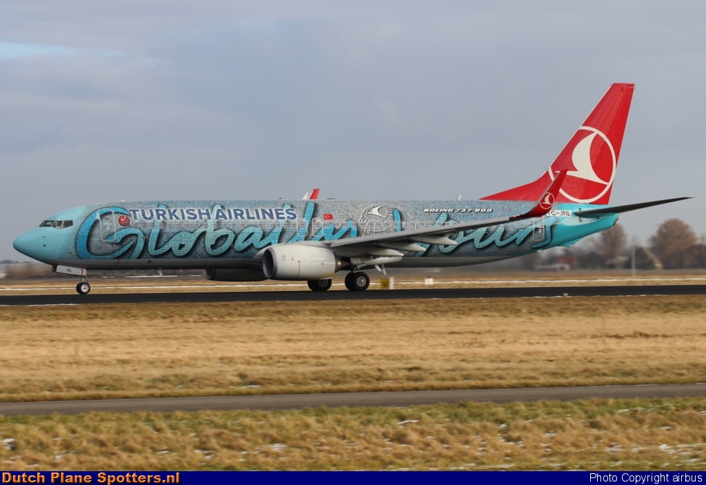 TC-JHL Boeing 737-800 Turkish Airlines by airbus