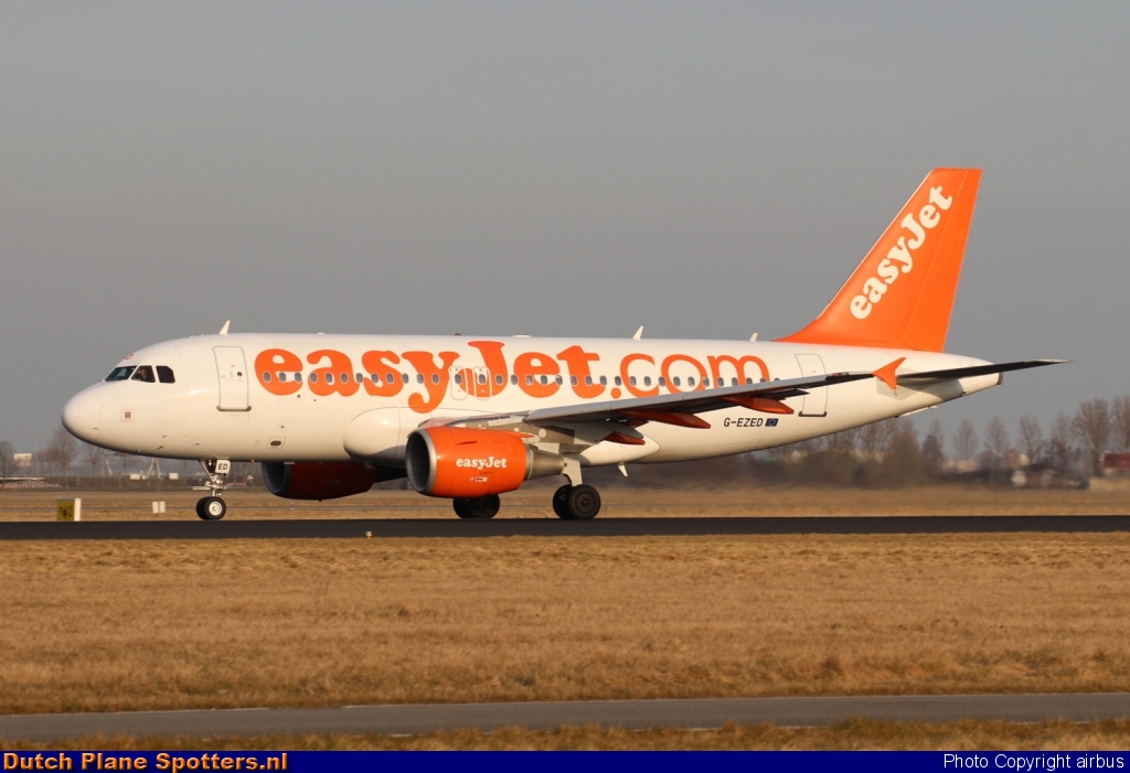 G-EZED Airbus A319 easyJet by airbus