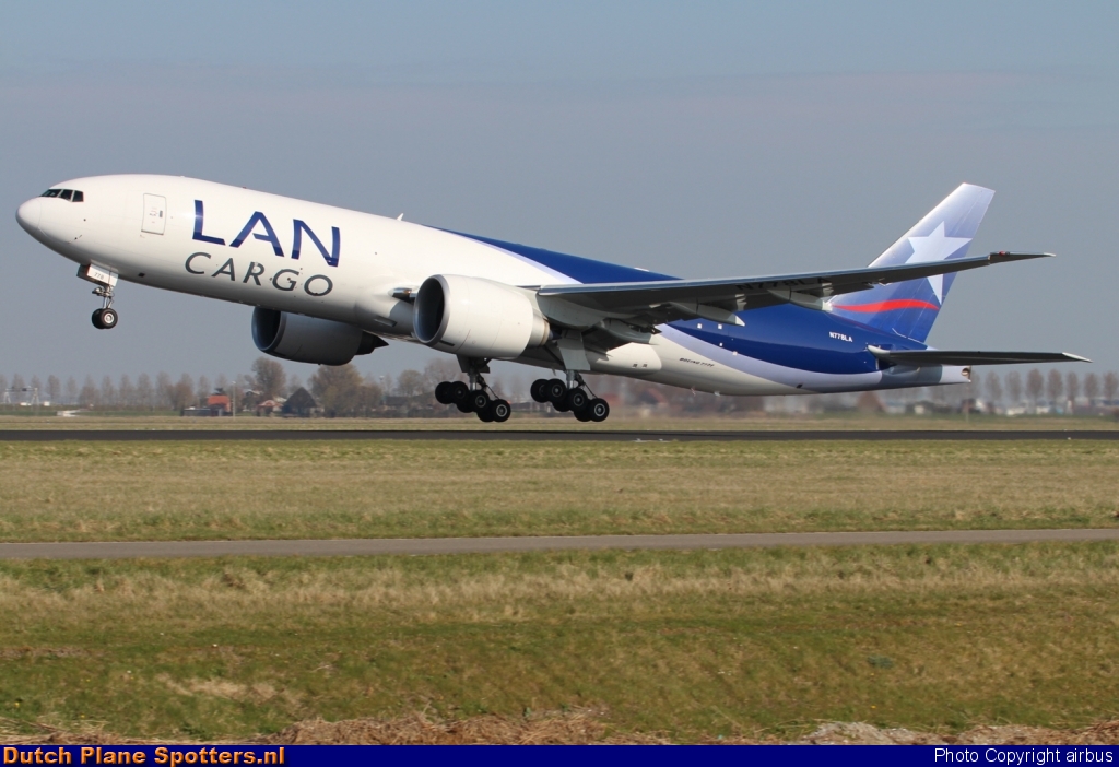 N778LA Boeing 777-F LAN Cargo by airbus