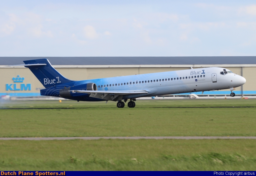 OH-BLJ Boeing 717-200 Blue1 by airbus