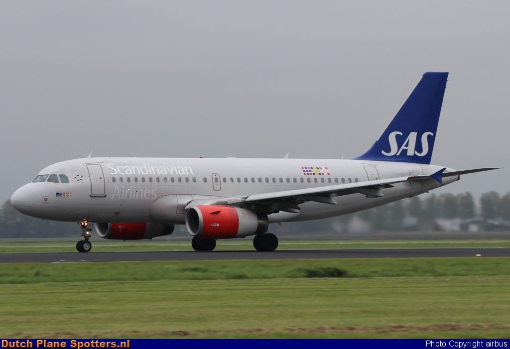 OY-KBT Airbus A319 SAS Scandinavian Airlines by airbus