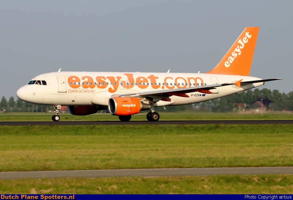 G-EZAW Airbus A319 easyJet by airbus