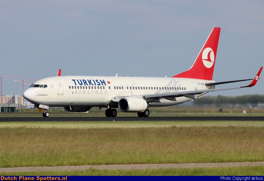 TC-JHC Boeing 737-800 Turkish Airlines by airbus