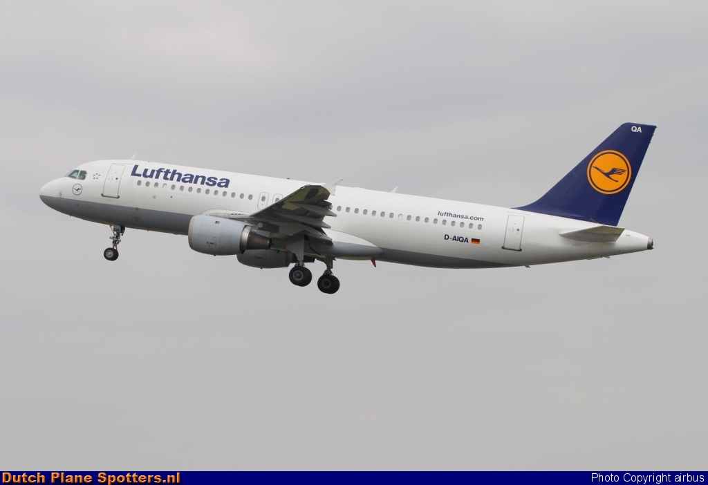 D-AIQA Airbus A320 Lufthansa by airbus