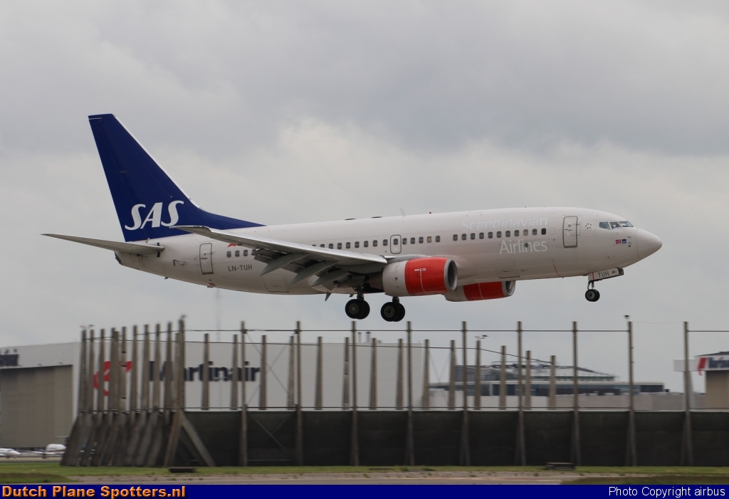 LN-TUH Boeing 737-700 SAS Scandinavian Airlines by airbus