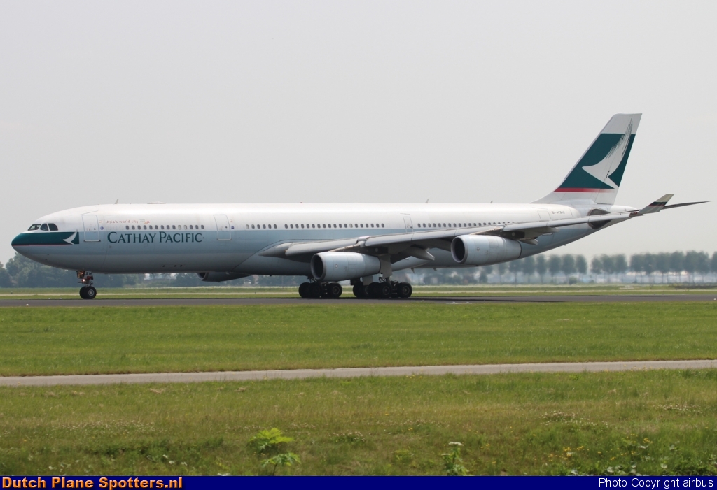 B-HXH Airbus A340-300 Cathay Pacific by airbus