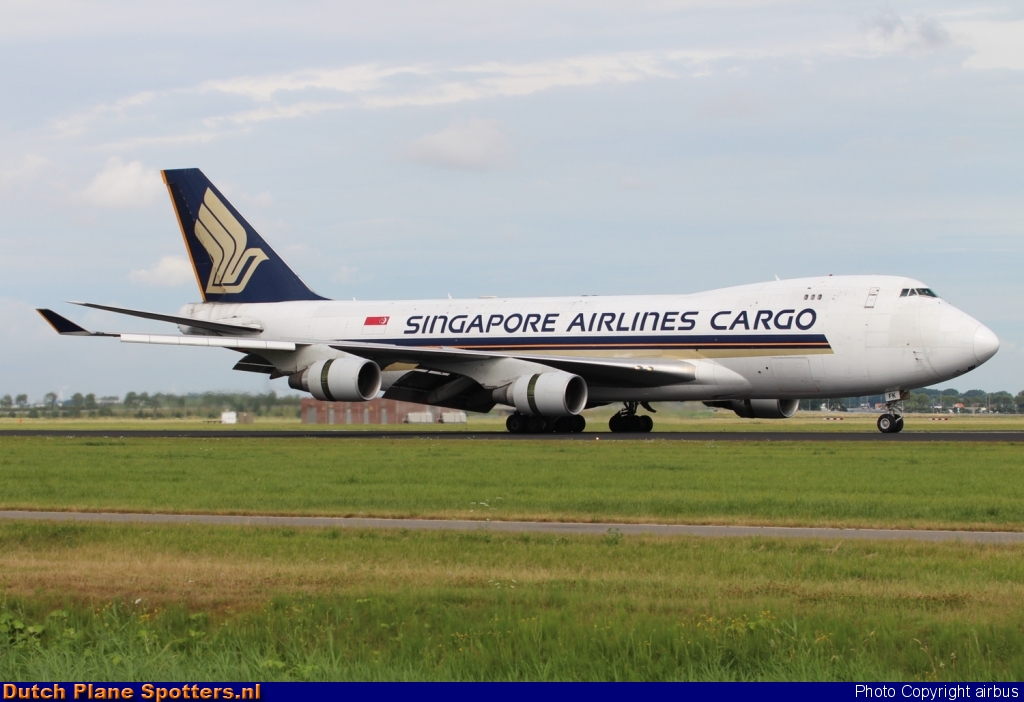 9V-SFK Boeing 747-400 Singapore Airlines Cargo by airbus