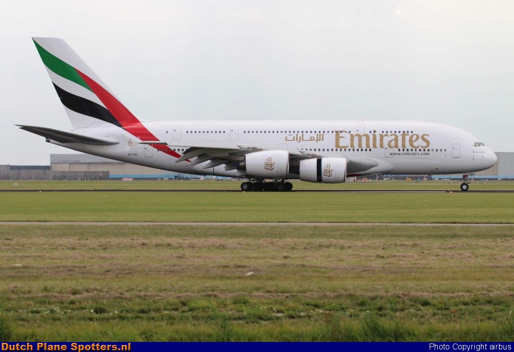 A6-EEI Airbus A380-800 Emirates by airbus