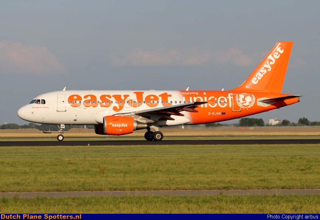 G-EJAR Airbus A319 easyJet by airbus
