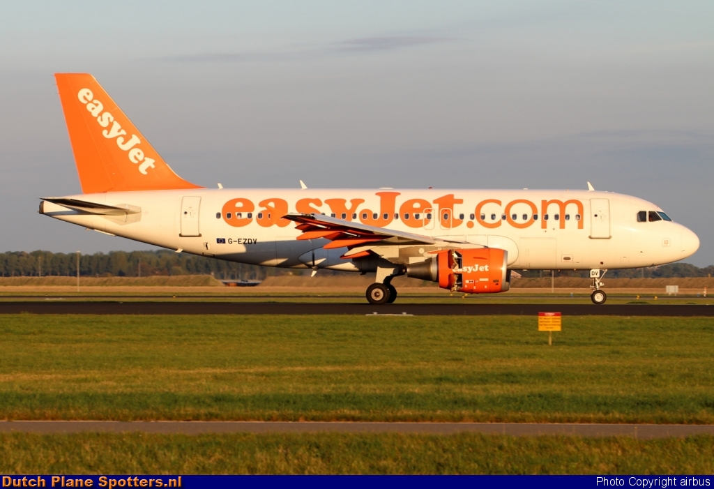 G-EZDV Airbus A319 easyJet by airbus