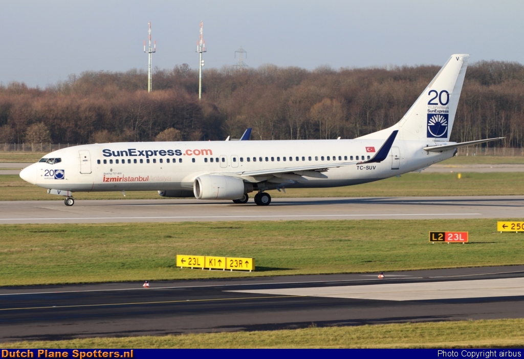 TC-SUV Boeing 737-800 SunExpress by airbus