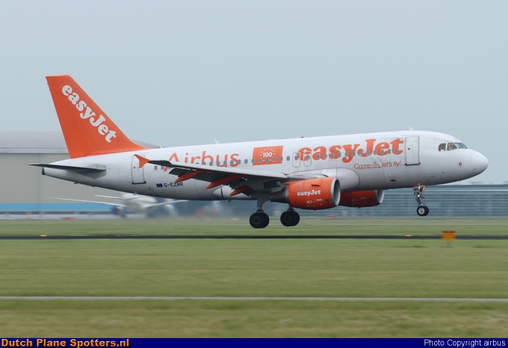 G-EZBR Airbus A319 easyJet by airbus